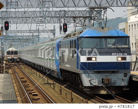 EF210-14+東京メトロ16115F　甲種回送 4781817