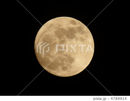スーパームーン 4789914