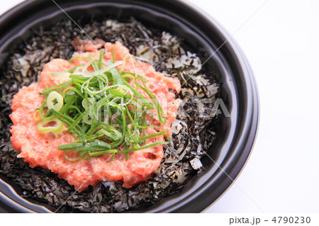 おいしいネギトロ丼 4790230