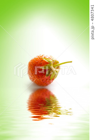 Fresh red strawberry Fresh red strawberry 4807341