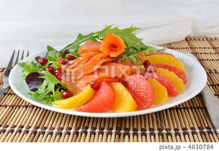 Appetizer with salmon 4810784