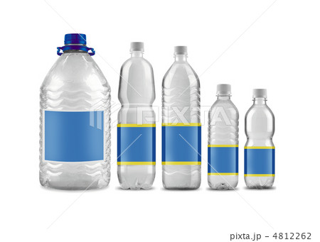 Bottled water in 5 sizes isolated 4812262
