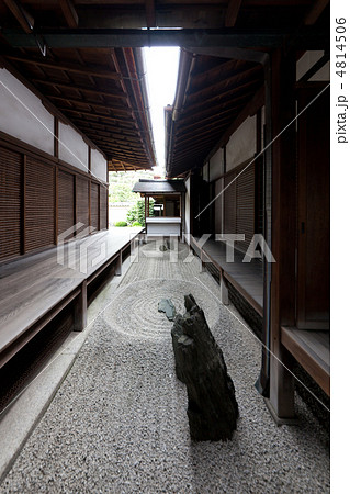 龍源院 坪庭「東滴壺」 龍源院 坪庭「東滴壺」 4814506