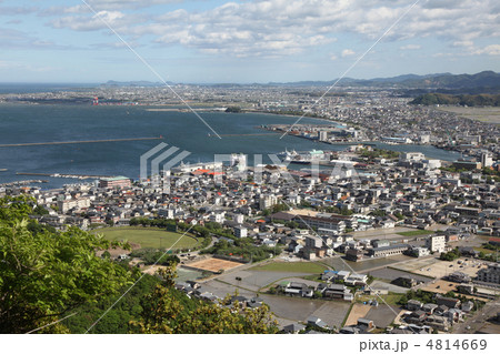 阿波三峰　日峰山よりの小松島港と和田島半島（標高１６５ｍ） 4814669