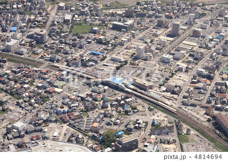 茨城県竜ヶ崎市の常磐線佐貫駅を上空より空撮 茨城県竜ヶ崎市の常磐線佐貫駅を上空より空撮 4814694