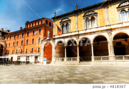 Italian square 4818367