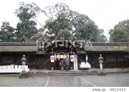 平野神社本殿 4822432