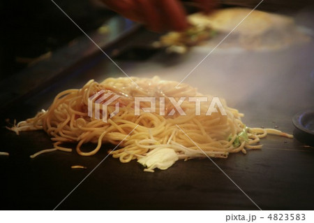 焼きそば 4823583