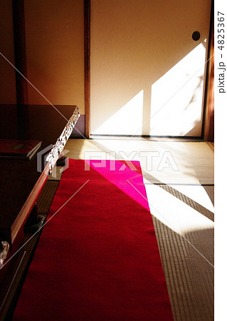 赤絨毯 畳 和室 お座敷の写真素材