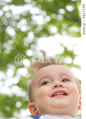 笑顔（男の子　1歳4ヶ月） 4827190