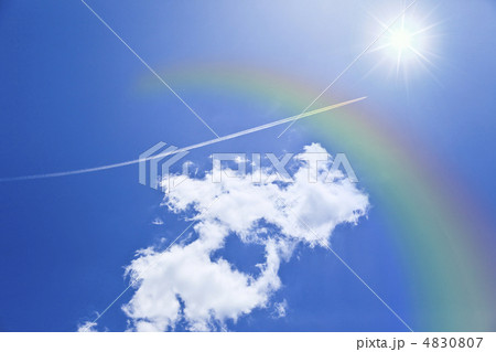 青空にかかる虹 青空にかかる虹 4830807