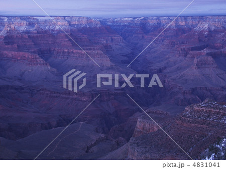 夕方のグランドキャニオン 4831041