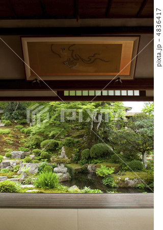 実光院の額縁庭園 4836417