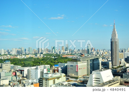 新宿の高層ビルから見える都心の風景 4840491