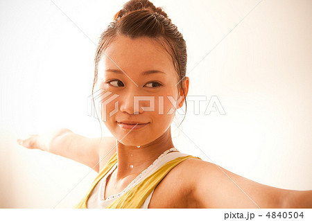 ホットヨガ 4840504