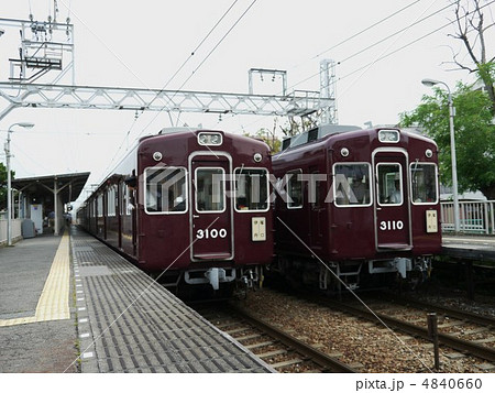 阪急 伊丹線 3100系 非表示幕車離合 阪急 伊丹線 3100系 非表示幕車離合 4840660