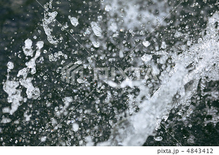 噴水 水飛沫 噴水 水飛沫 4843412