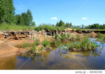 old sandy quarry 4848390