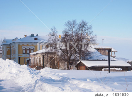 House in winter House in winter 4854630