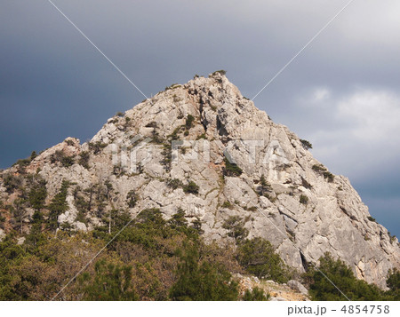 mountains and clouds 4854758