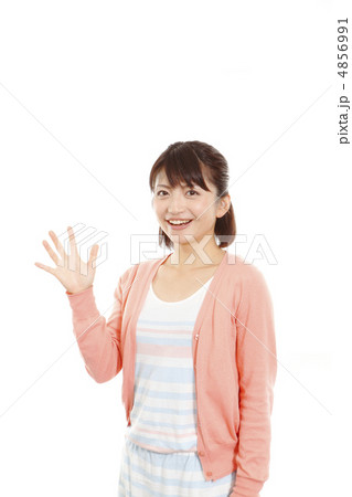 ファイブポイントの女性　モデル：大友　歩 4856991