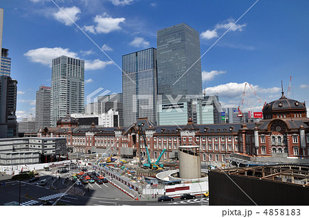 復元工事中の東京駅 復元工事中の東京駅 4858183