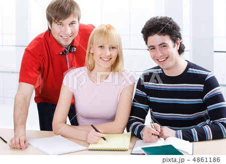 group of students 4861186