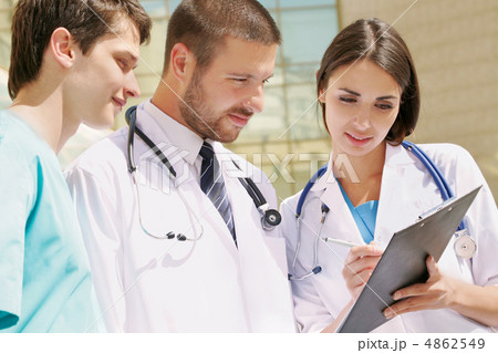 Medical team 4862549