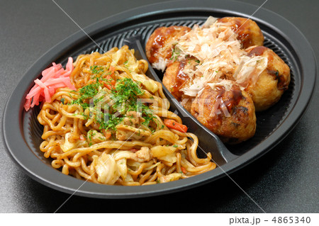 おいしいタコ焼きと焼きそば 4865340