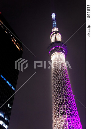東京スカイツリーのライトアップ・雅とイーストタワーの明かり 4865653