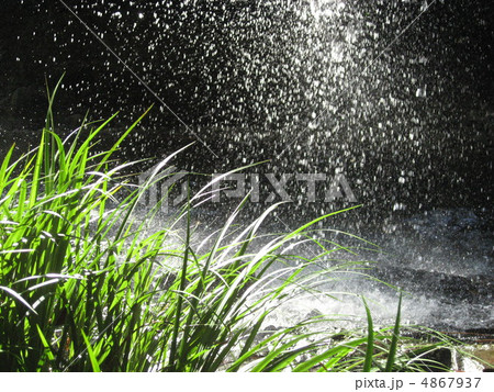 水しぶき 水しぶき 4867937