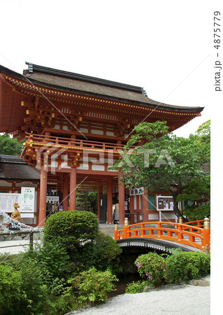 上賀茂神社　楼門 4875779