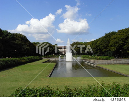 上野公園から見た国立博物館 4876868
