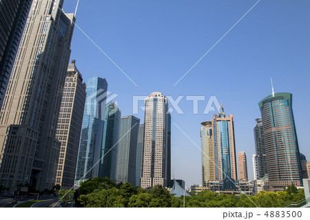 上海 浦東地区 近代ビル群 上海 浦東地区 近代ビル群 4883500