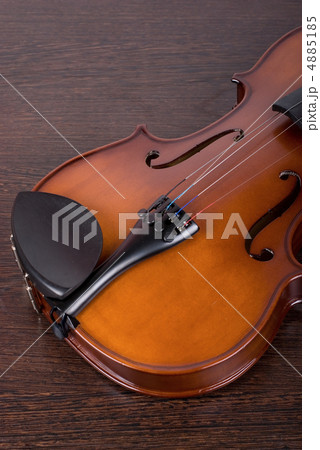 classic violin closeup classic violin closeup 4885185
