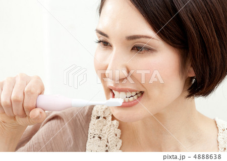 デンタルケア(ミドル女性) デンタルケア(ミドル女性) 4888638