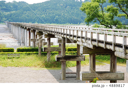 静岡県島田市の蓬莱橋 静岡県島田市の蓬莱橋 4889817