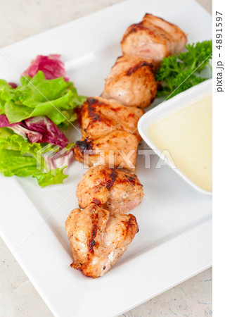 Grilled chicken kebab 4891597