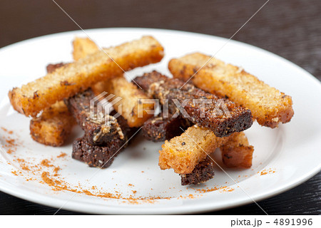 Rusk with garlic Rusk with garlic 4891996