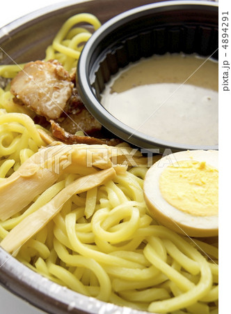 おいしいつけ麺 4894291