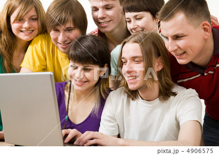 Busy young people 4906575