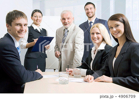 Boss and his team Boss and his team 4906709