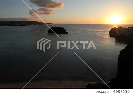 アルベット島と夕日 アルベット島と夕日 4907550