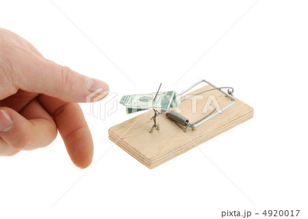 Mousetrap with dollar and finger 4920017