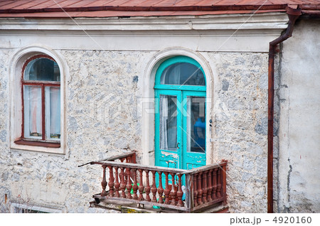 Old balcony 4920160