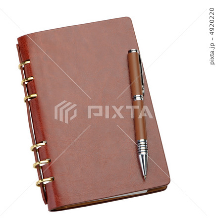 Notebook in a brown leather cover and stylish pen 4920220