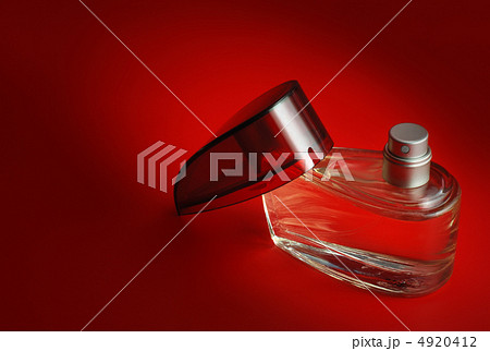 open perfume 4920412