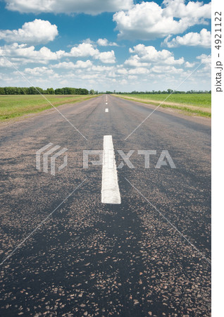 Road 4921122
