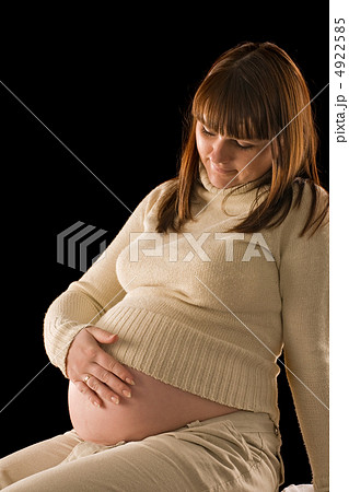 pregnant woman portrait pregnant woman portrait 4922585