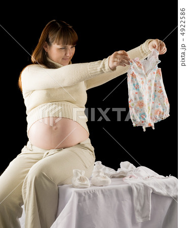 happy pregnant woman 4922586